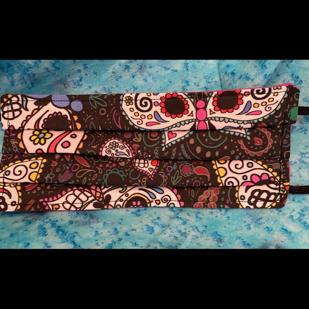 100% cotton non-medical sugar skull butterflies
